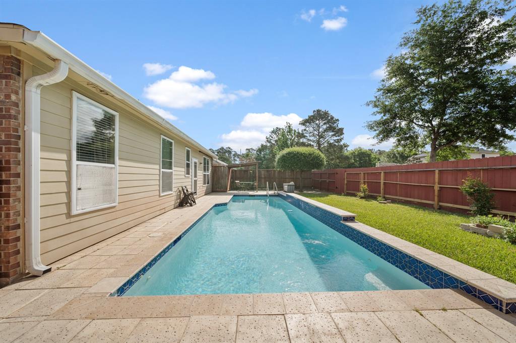 715 Slate Valley Lane, Spring, Texas image 18