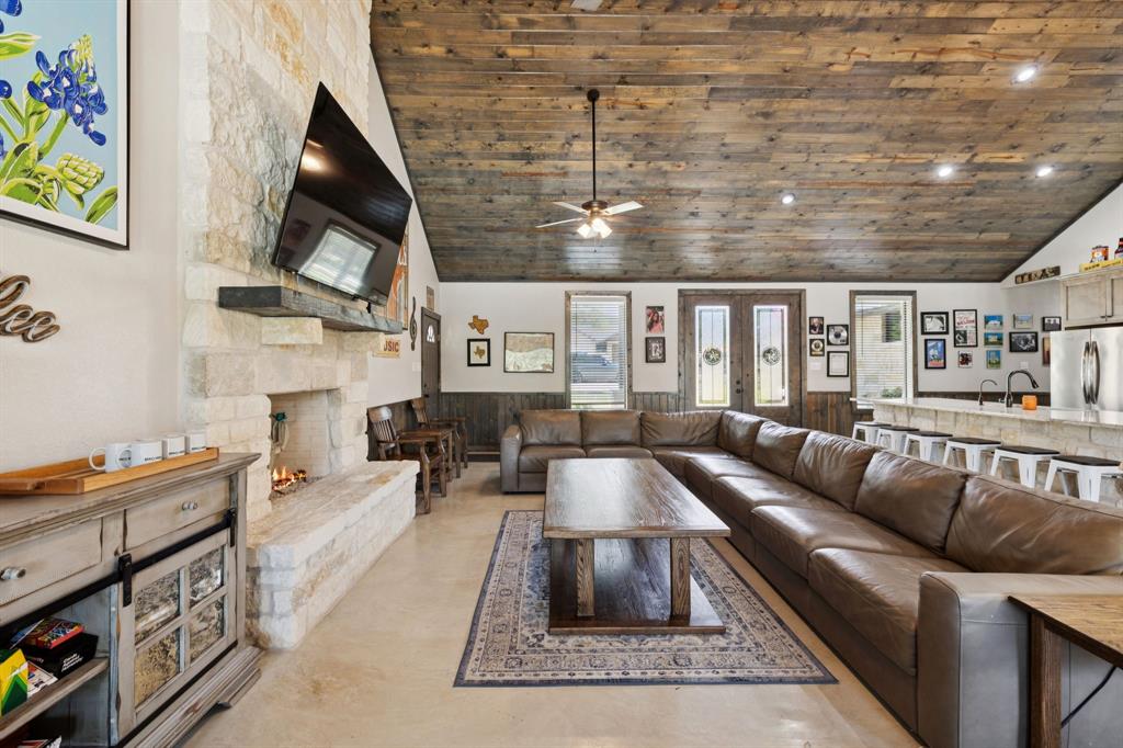 1723 Mountain Valley Drive