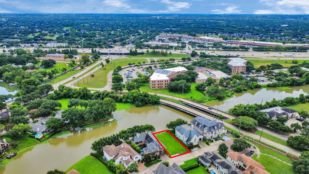 15310 Oyster Creek Lane