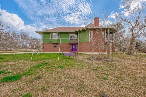 A home in Brazoria