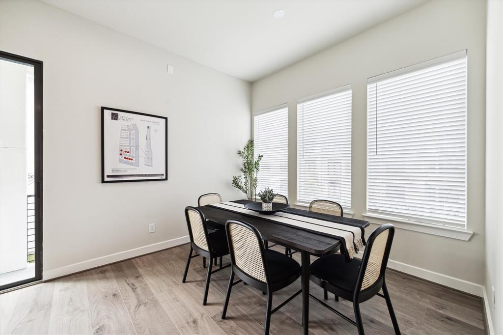 123 Eastwood Street St, Houston, New York image 15