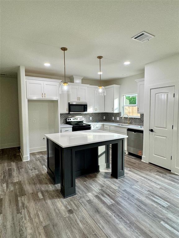 908 Chicago Street, Bryan, Texas image 2