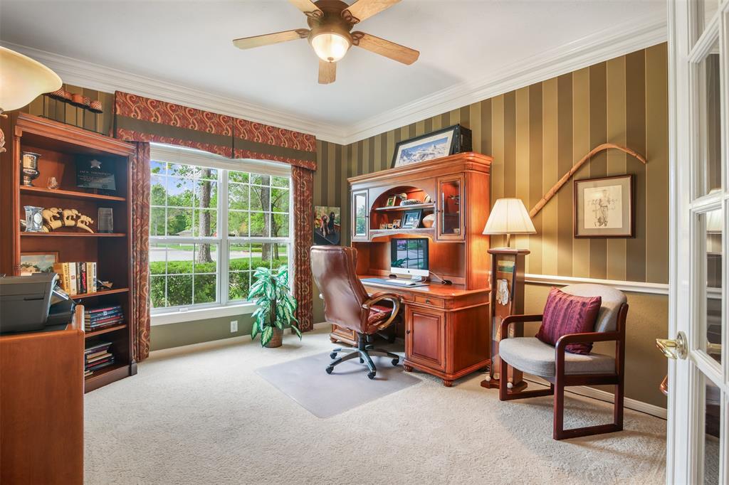 12502 Village Crest Court, Tomball, Texas image 6