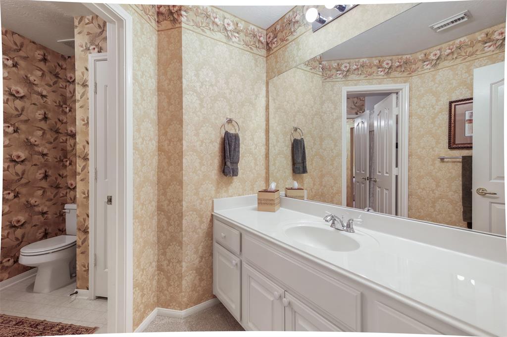12502 Village Crest Court, Tomball, Texas image 25