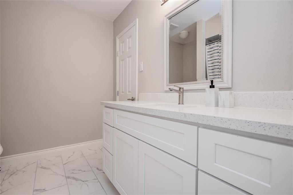 9423 Bassoon Drive, Houston, Texas image 31