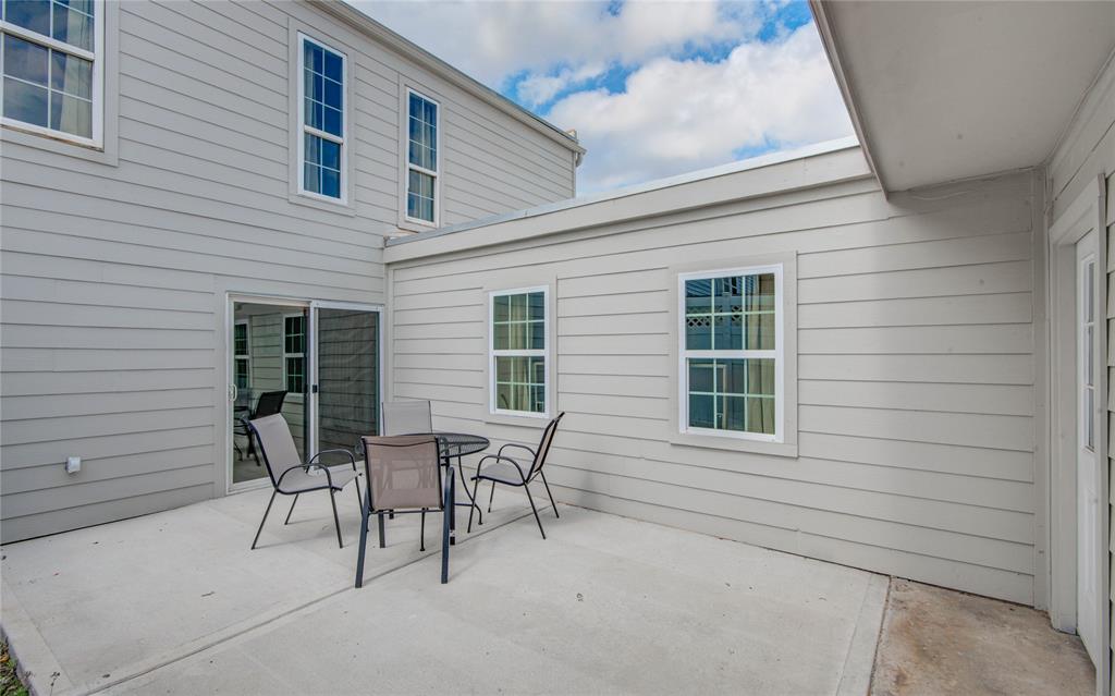 9423 Bassoon Drive, Houston, Texas image 40