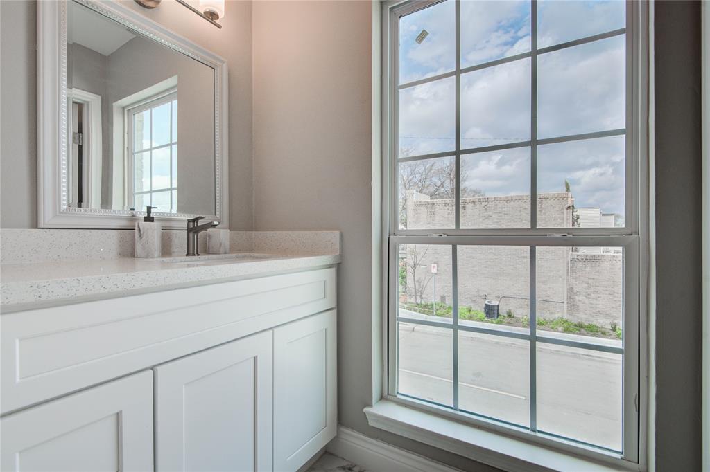 9423 Bassoon Drive, Houston, Texas image 35