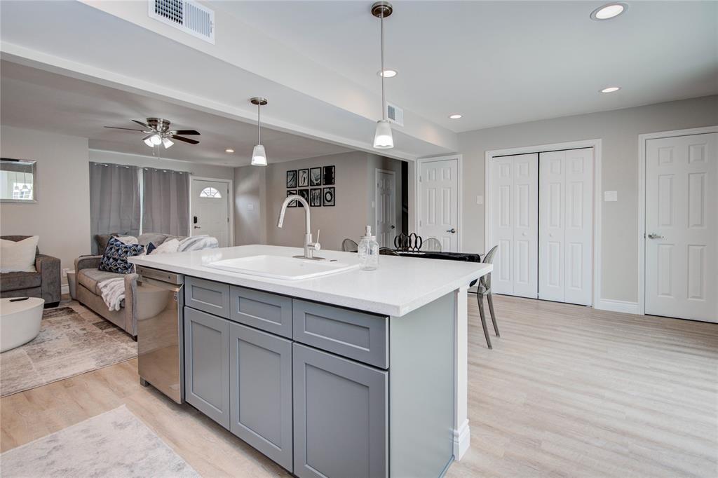 9423 Bassoon Drive, Houston, Texas image 17