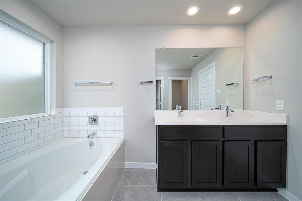 7411 Victoria Brook Trace, Richmond, Texas image 22