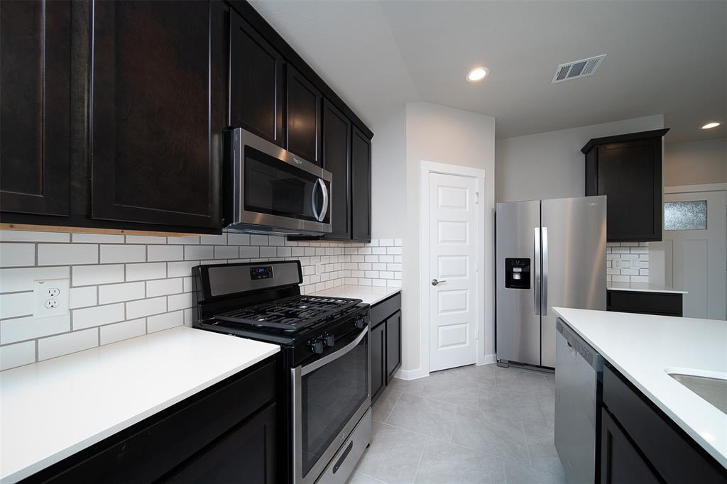 7411 Victoria Brook Trace, Richmond, Texas image 31