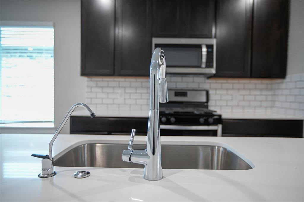 7411 Victoria Brook Trace, Richmond, Texas image 30