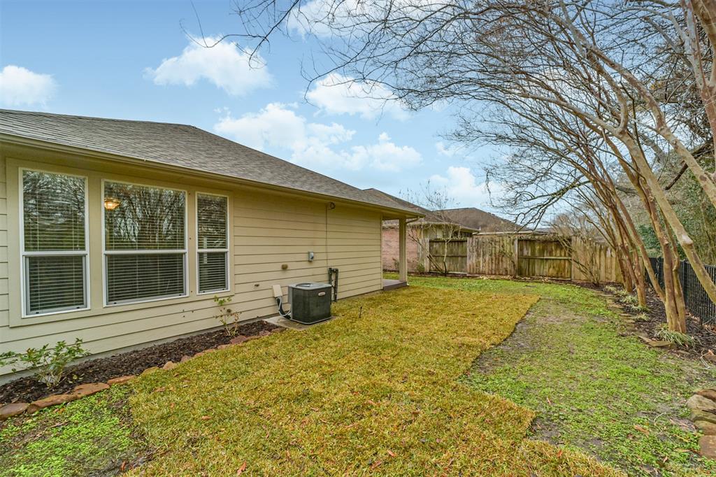 1216 N Riviera Circle, Pearland, Texas image 38