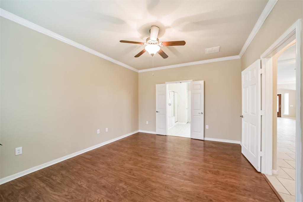 1216 N Riviera Circle, Pearland, Texas image 21