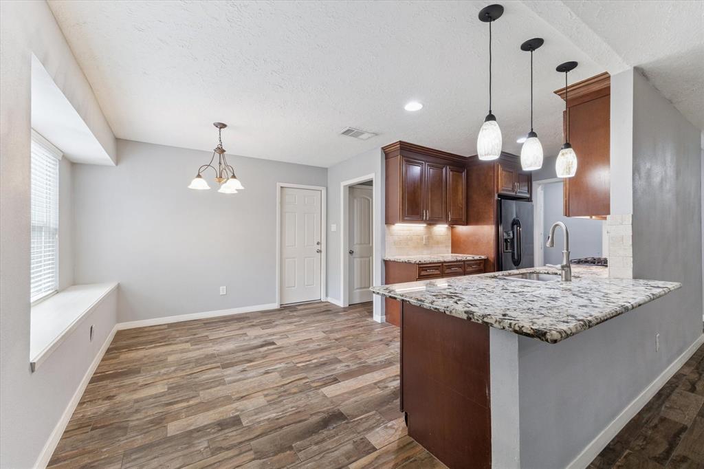 2622 Strait Lane