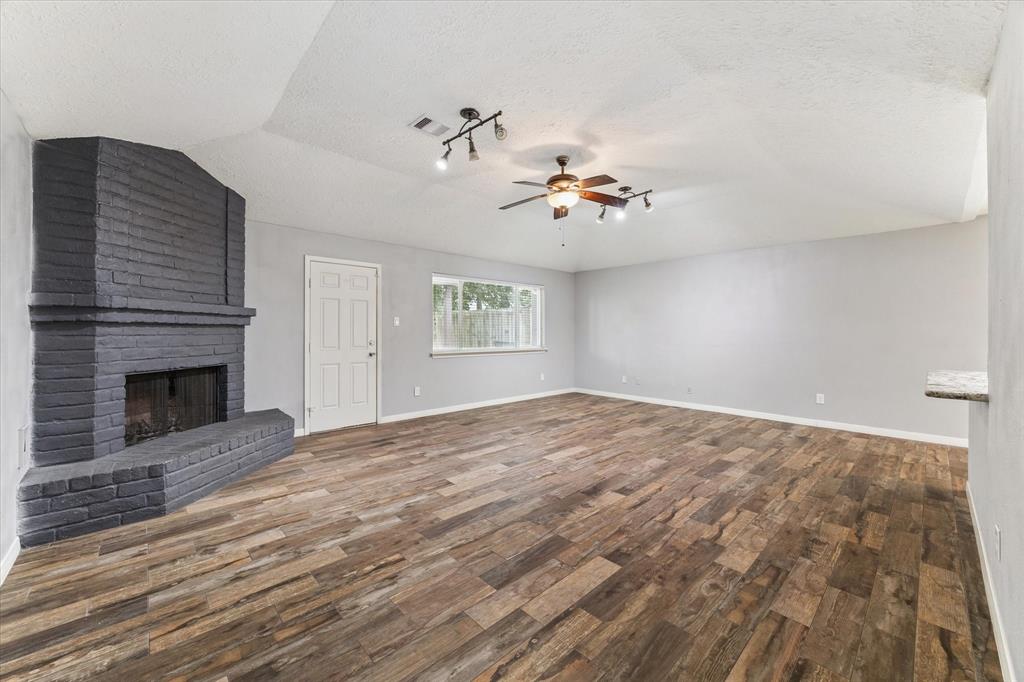 2622 Strait Lane