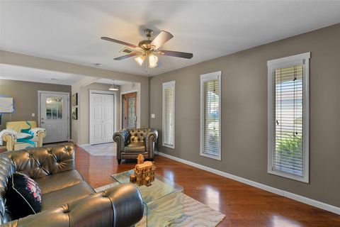 Single Family Residence in Galveston TX 2809 Palm Circle 7.jpg
