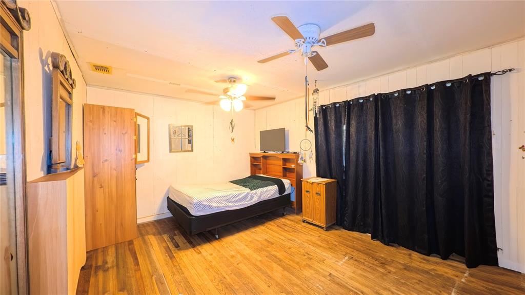 102 Jasmine Street, Lake Jackson, Texas image 8