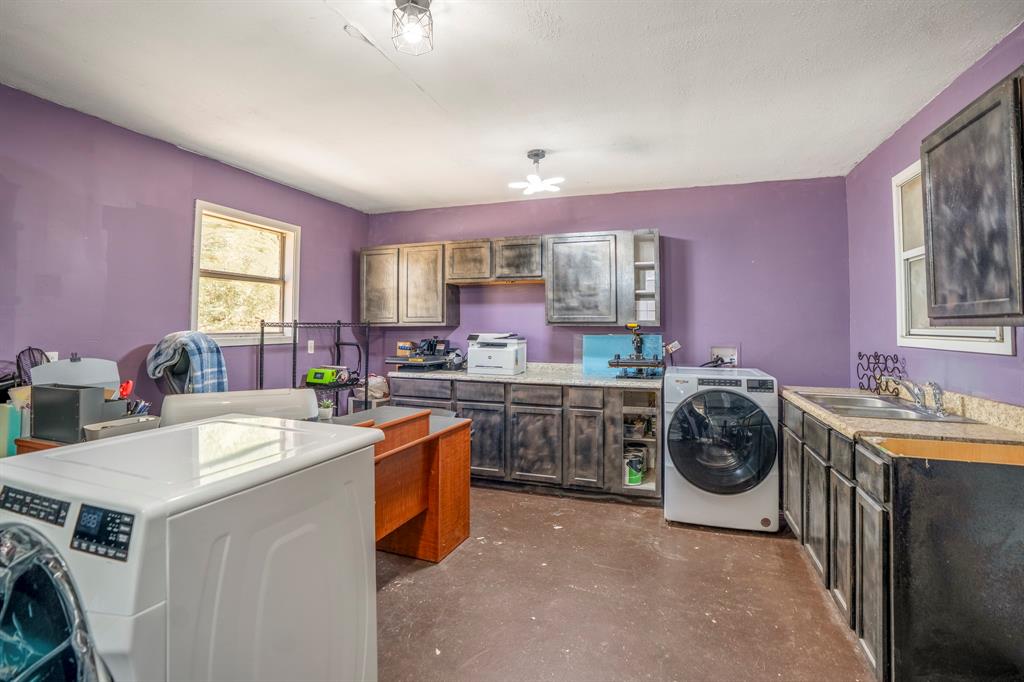 1760 County Road 215, Weimar, Texas image 31