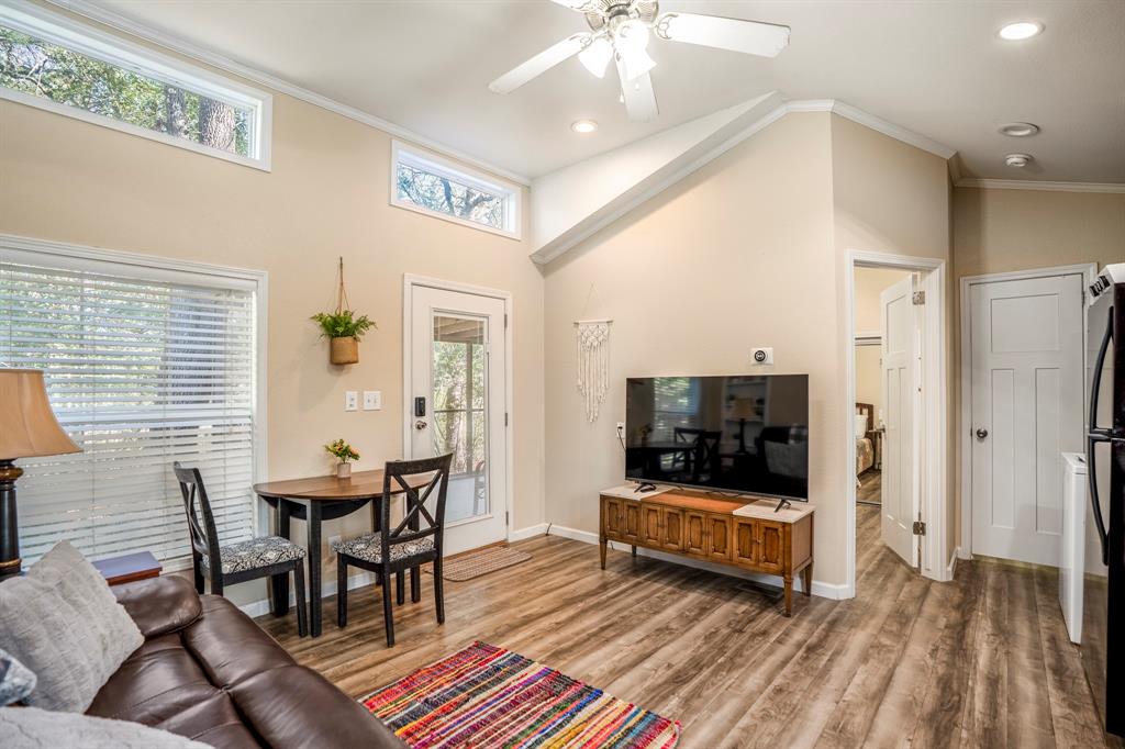 1760 County Road 215, Weimar, Texas image 16