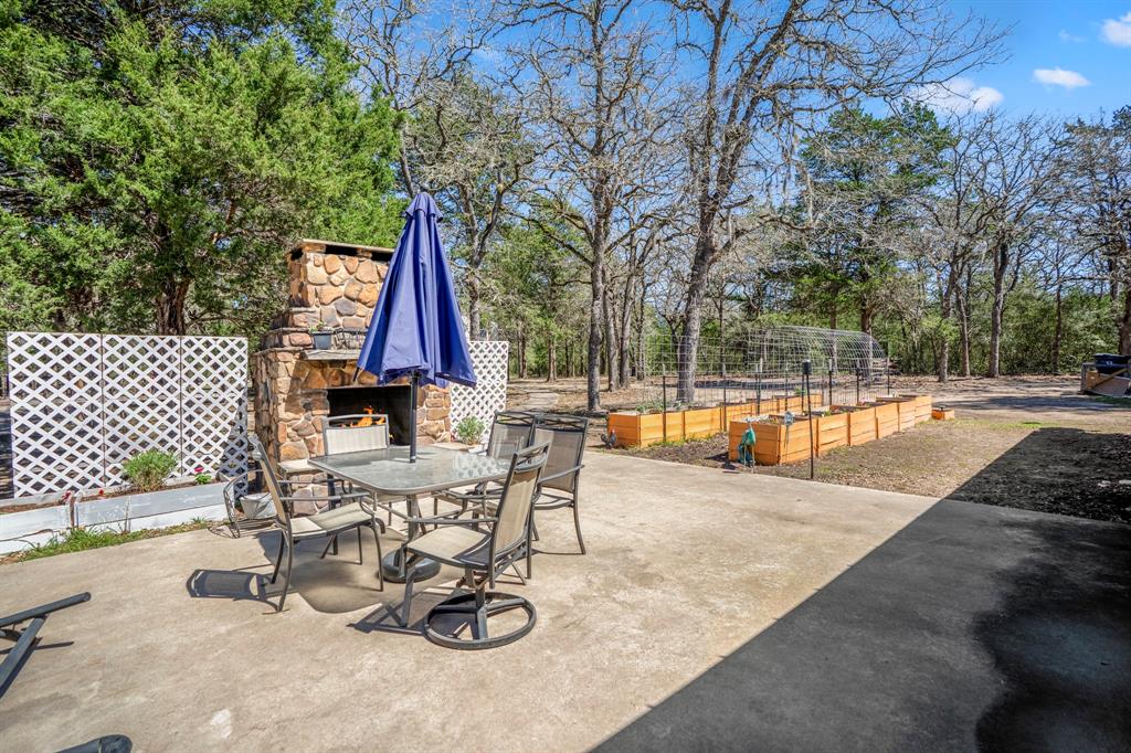 1760 County Road 215, Weimar, Texas image 47