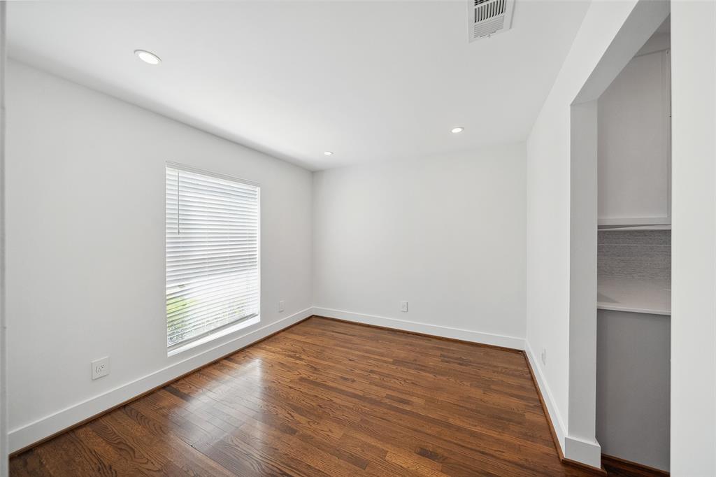 1366 Bethlehem Street, Houston, Texas image 20