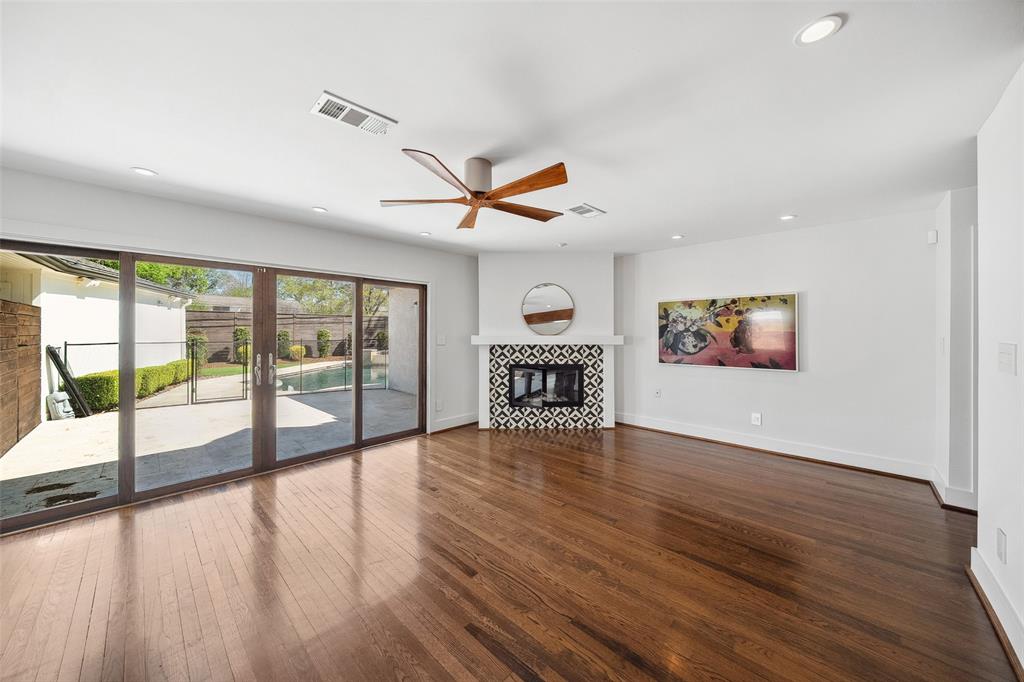 1366 Bethlehem Street, Houston, Texas image 7