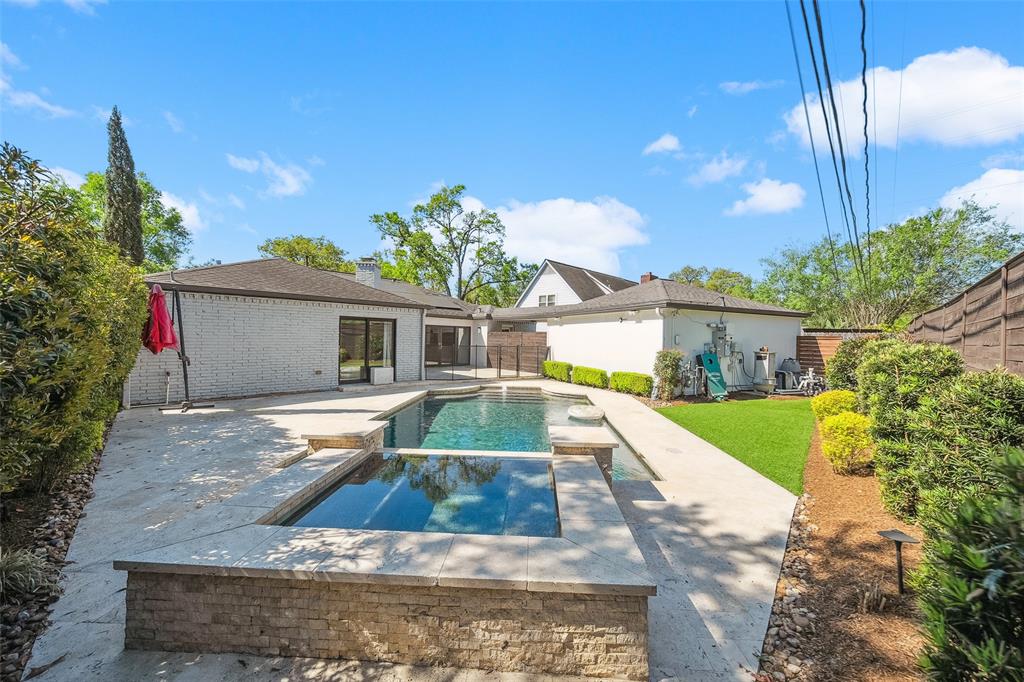 1366 Bethlehem Street, Houston, Texas image 33