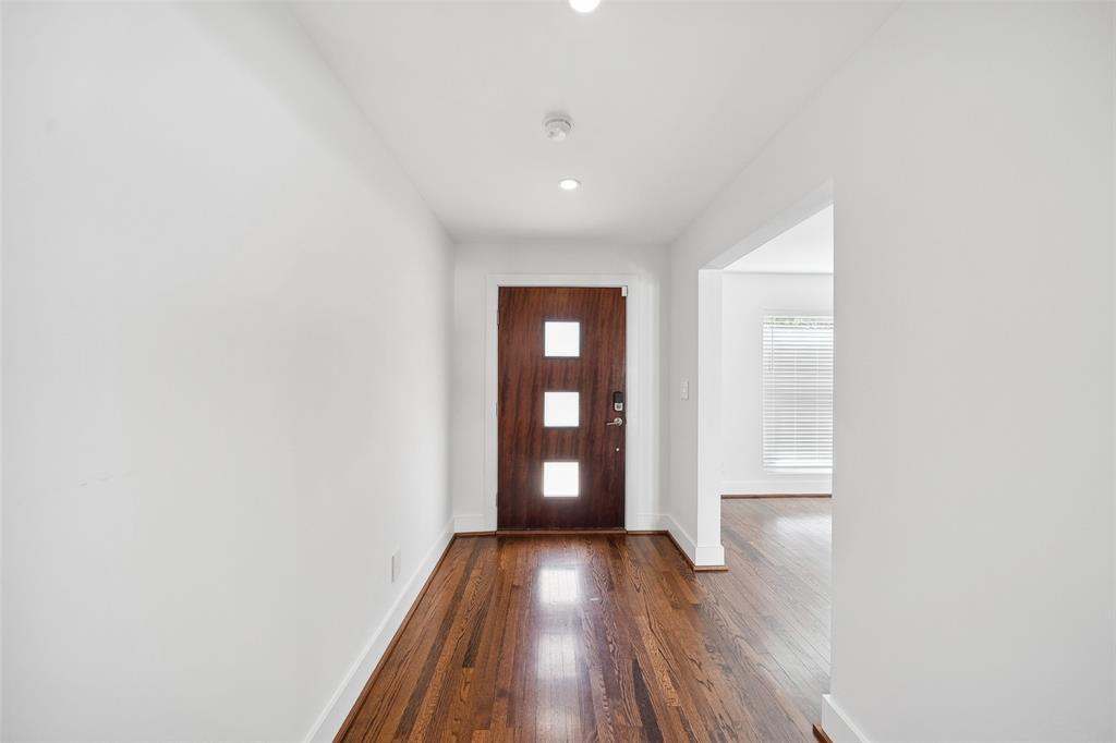 1366 Bethlehem Street, Houston, Texas image 4