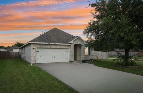 8402 Piping Rock Street Baytown TX 77523