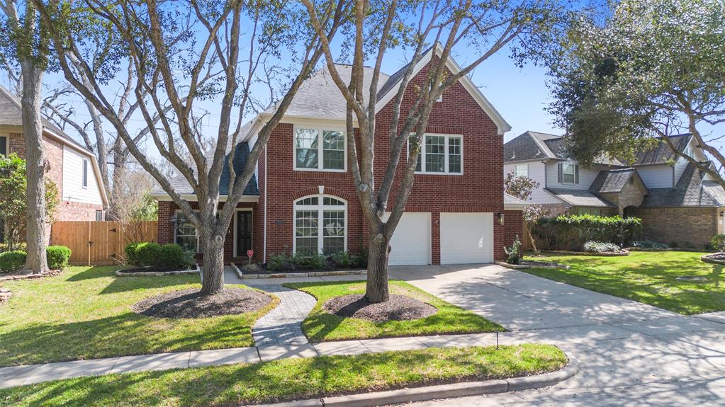 3106 Five Oaks Drive, Missouri City, Texas image 2