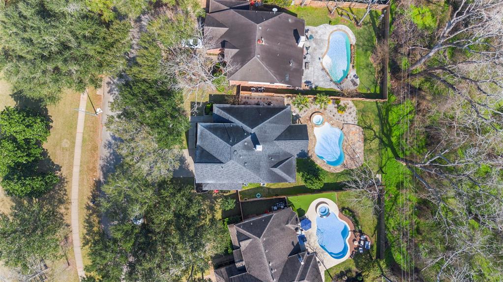 3106 Five Oaks Drive, Missouri City, Texas image 31