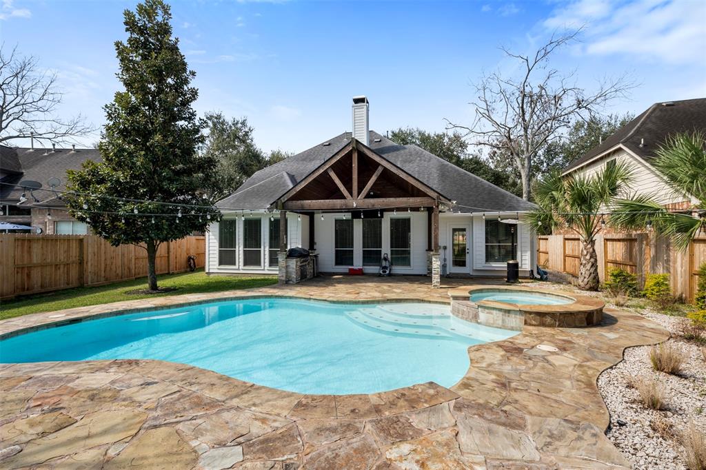 3106 Five Oaks Drive, Missouri City, Texas image 28