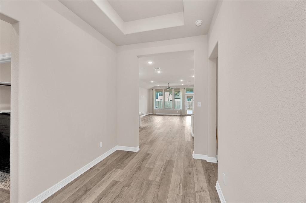 635 Lost Maples Bend Lane, Conroe, Texas image 28