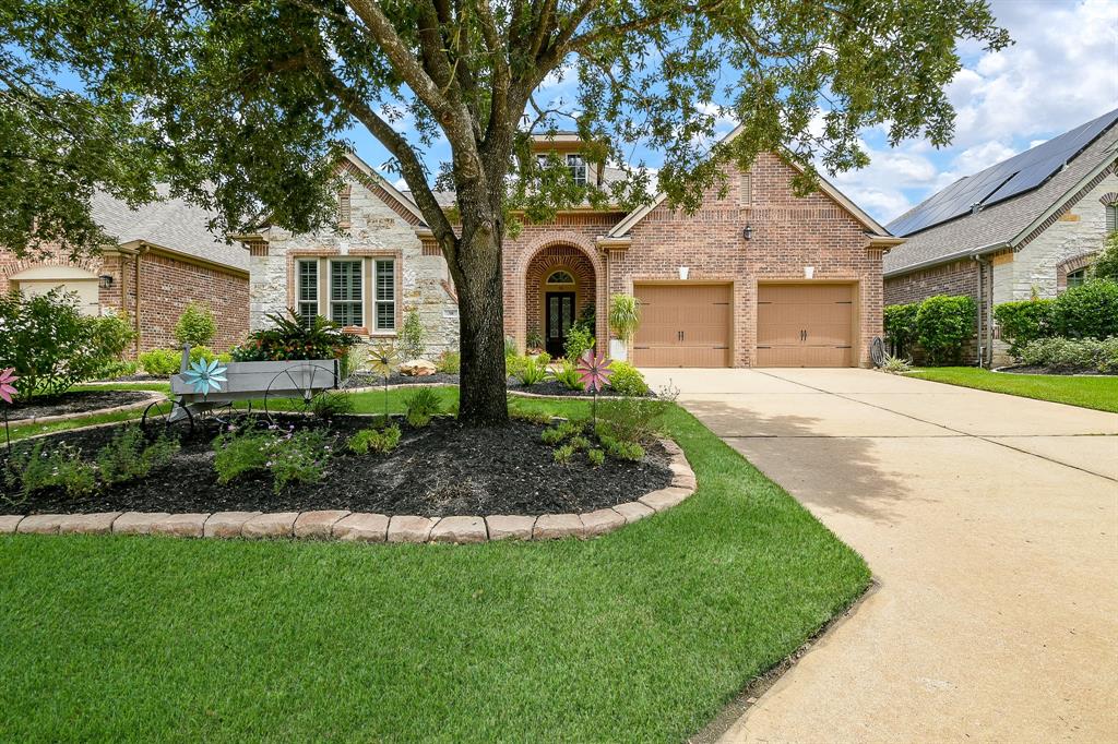 38 Driftdale Place