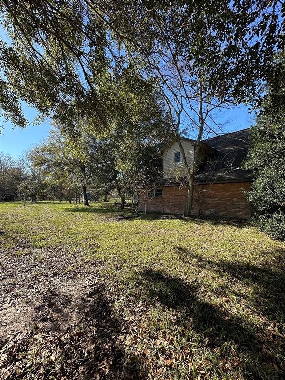 561 W Buccaneer Drive, Winnie, Texas image 25