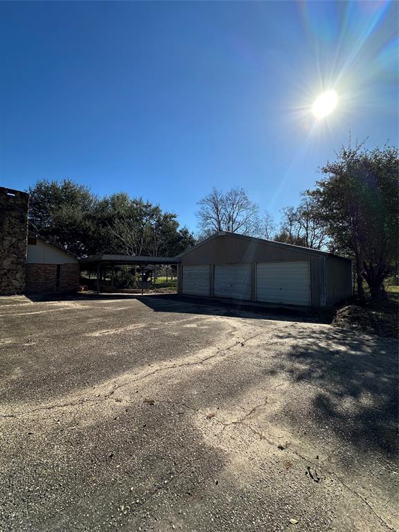 561 W Buccaneer Drive, Winnie, Texas image 15