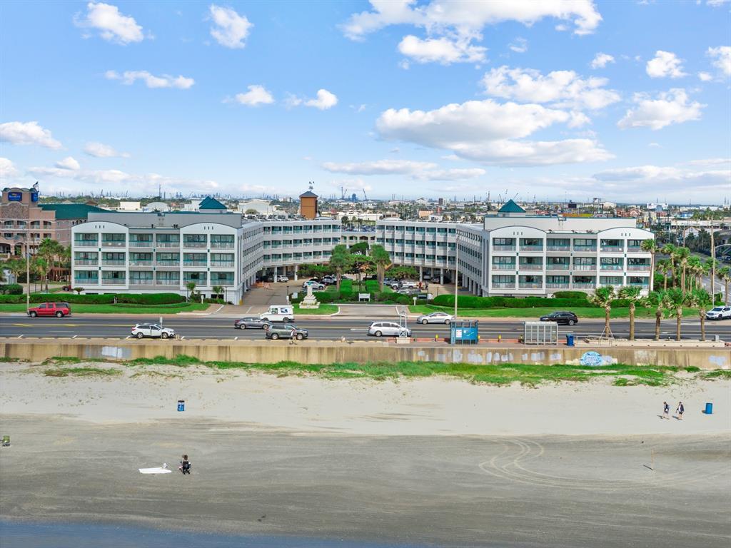 6102 Seawall Boulevard #260, Galveston, Texas image 32