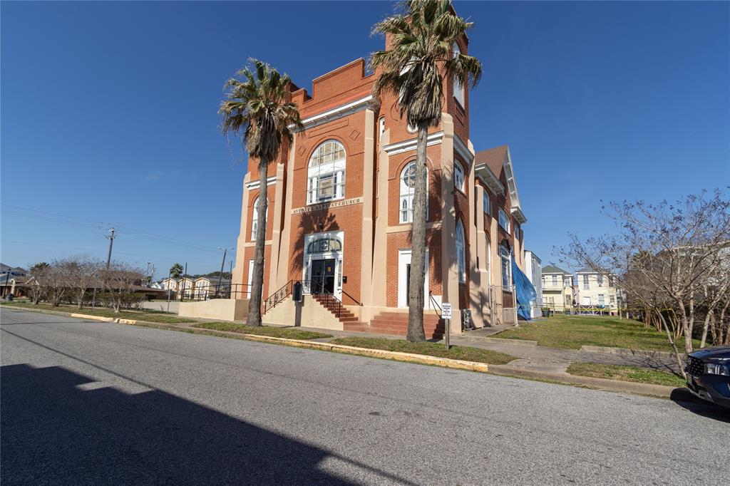 2613 Avenue L, Galveston, Texas image 11