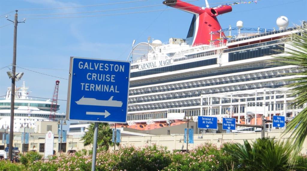2613 Avenue L, Galveston, Texas image 13