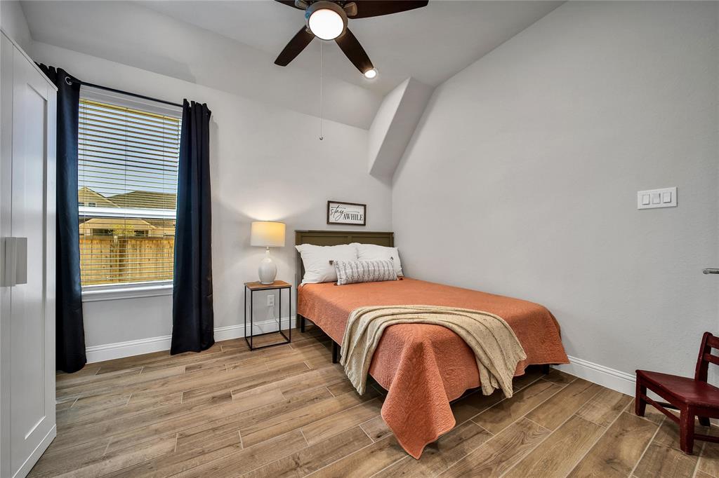 1602 Harvest Lake Drive, Missouri City, Texas image 20