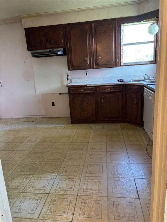 1228 Cypress Street, Baytown, Texas image 7