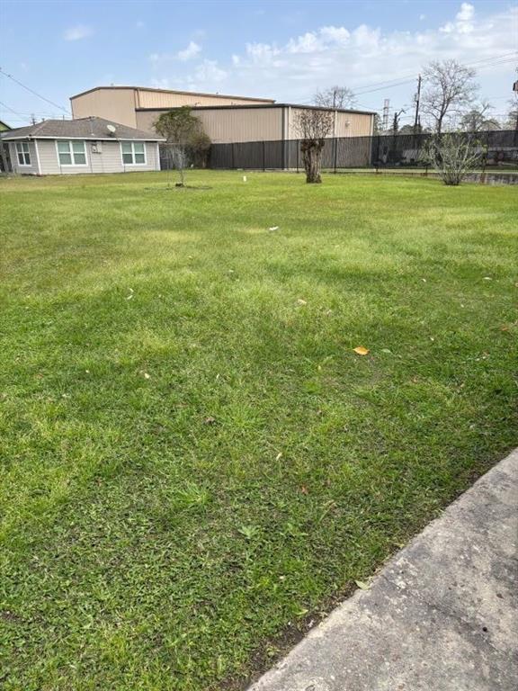 1228 Cypress Street, Baytown, Texas image 16