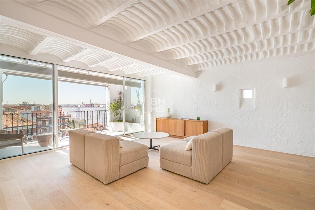 28005, Spain, 4 Bedrooms Bedrooms, ,5 BathroomsBathrooms,Residential,Active,174573