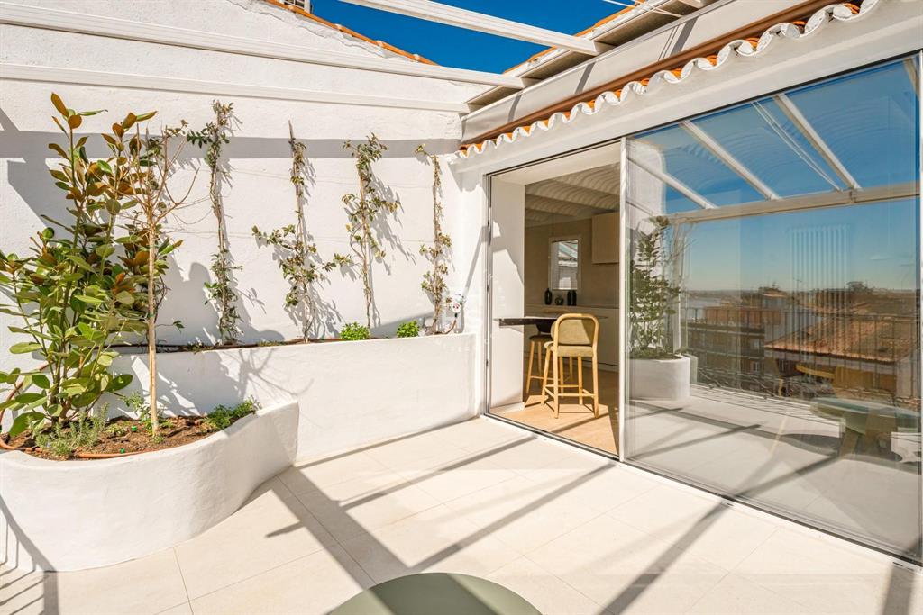 28005, Spain, 4 Bedrooms Bedrooms, ,5 BathroomsBathrooms,Residential,Active,174573