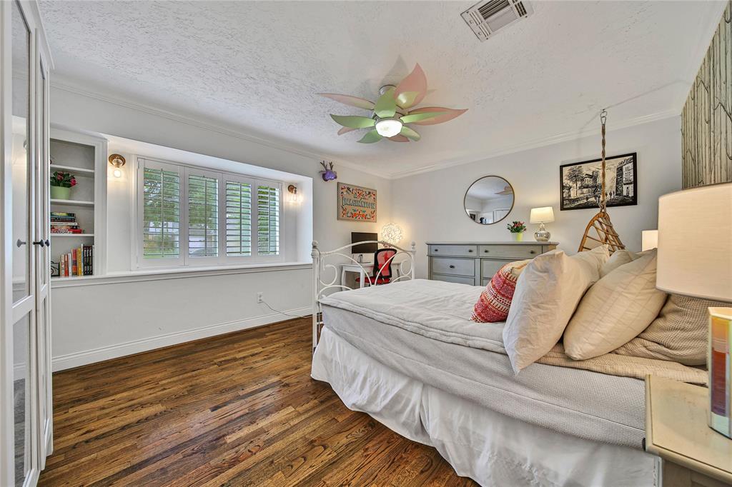807 Frostwood Drive, Houston, Texas image 30