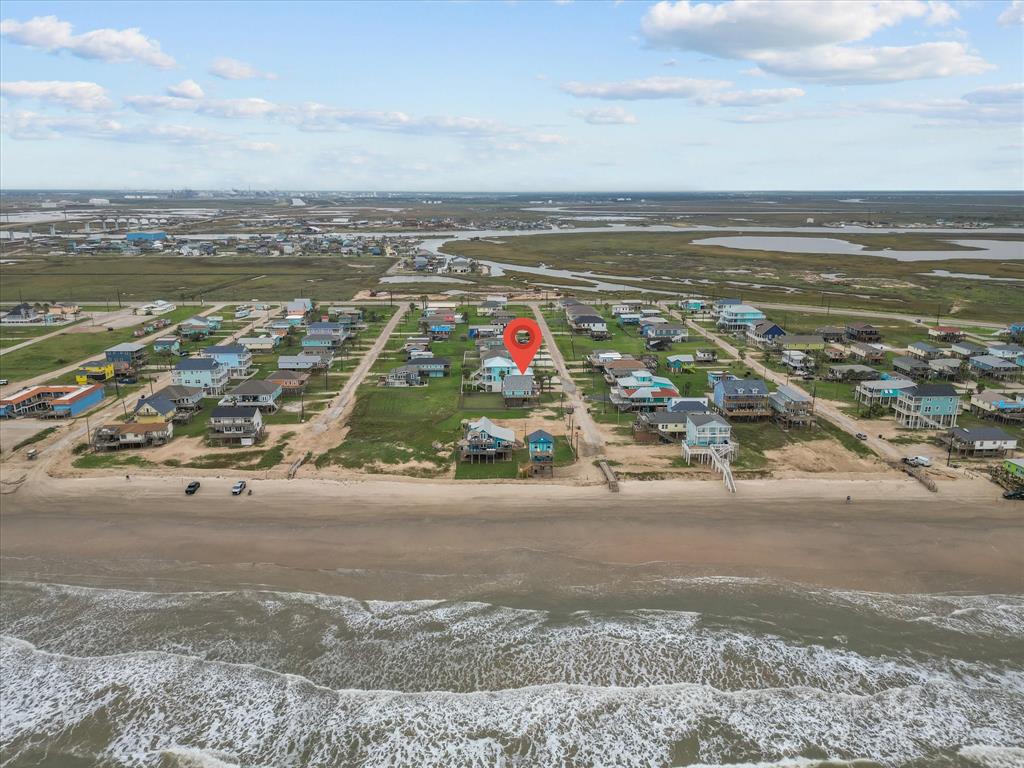 207 Sand Dune Court, Surfside Beach, Texas image 1