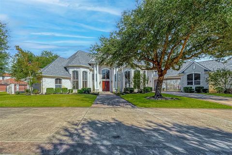 Single Family Residence in Missouri City TX 7843 Lakebrook Drive.jpg