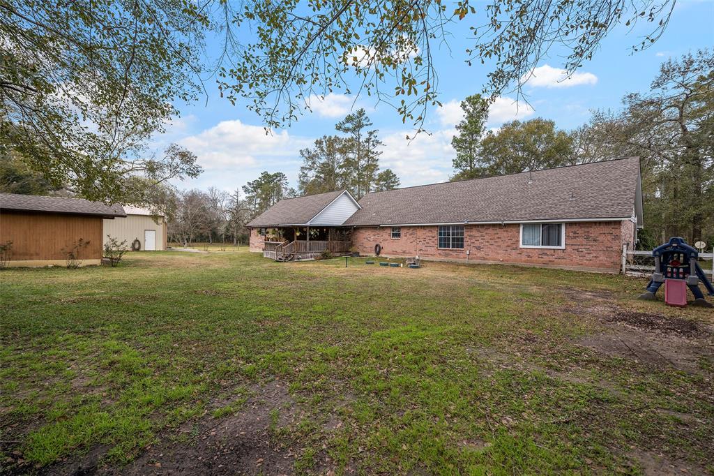 12219 Pine Burr Lane, Pinehurst, Texas image 29