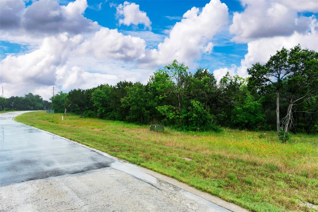 8012 Scotscraig Drive, Cleburne, Texas image 14