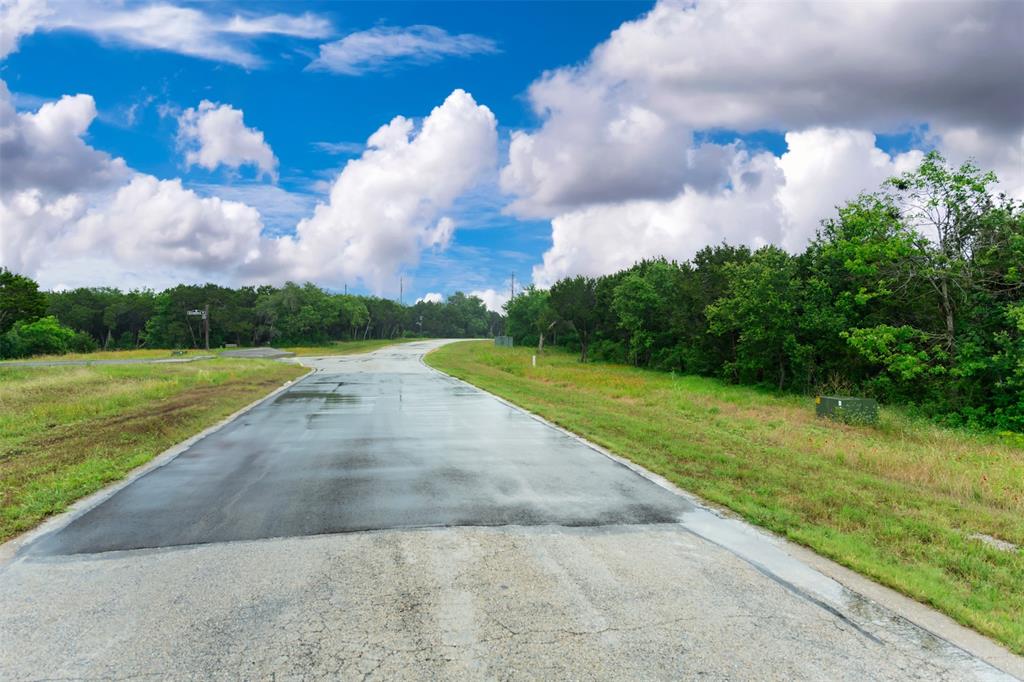 8012 Scotscraig Drive, Cleburne, Texas image 13